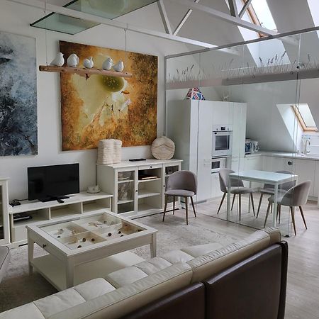 Gallery Balta Apartments Kaunas Esterno foto